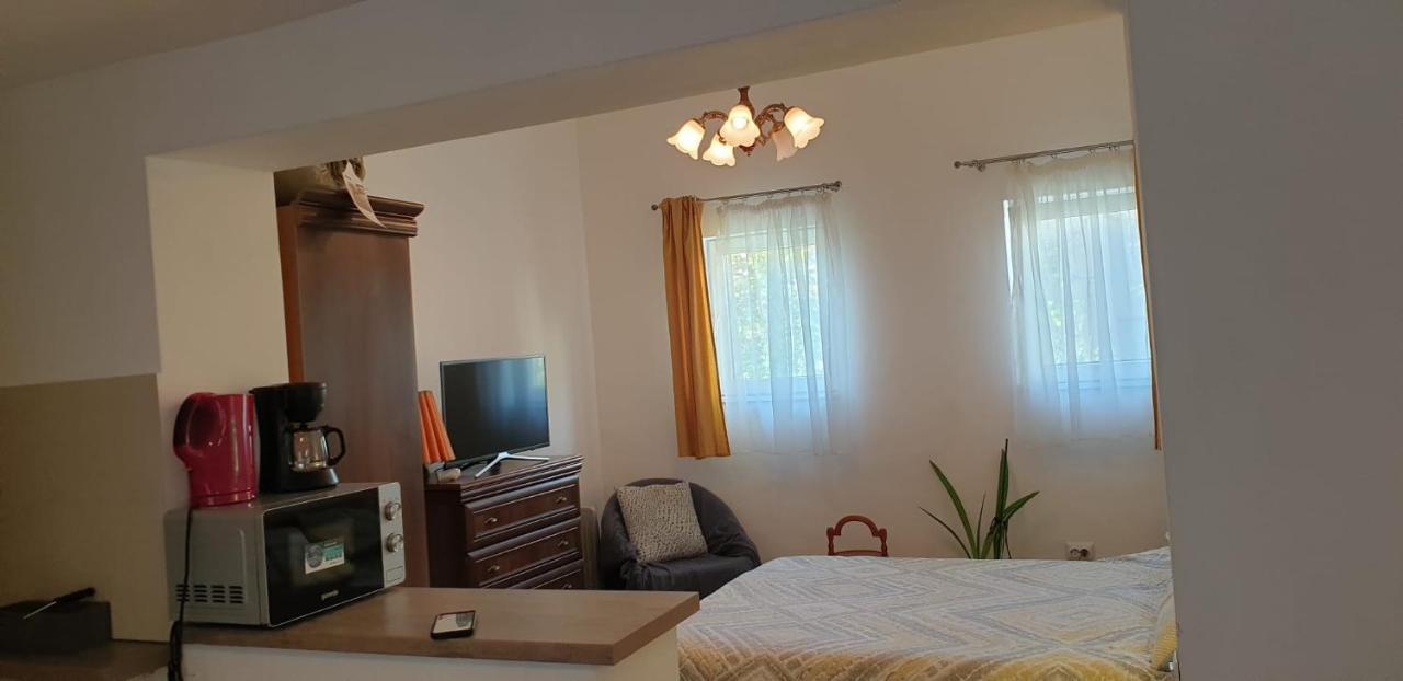 Cozy Home In The Heart Of Kolozsvár Kültér fotó