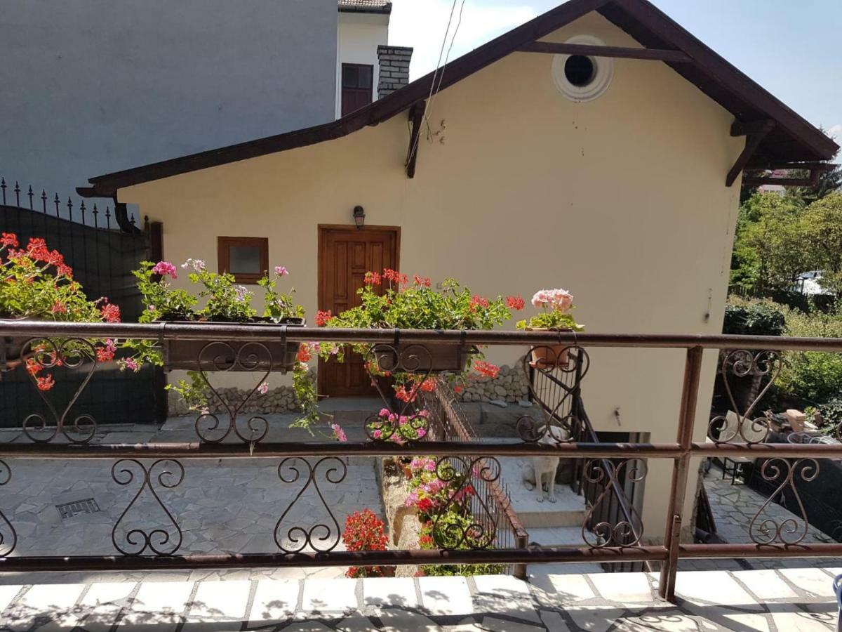 Cozy Home In The Heart Of Kolozsvár Kültér fotó